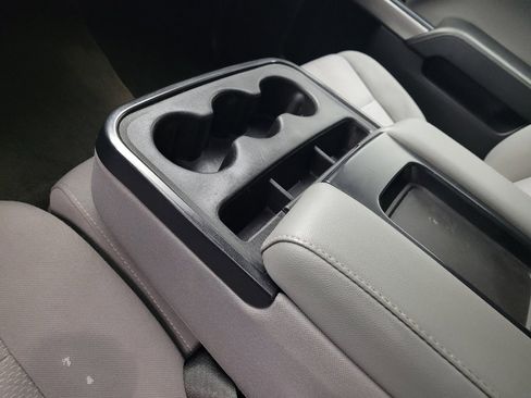 Used 2018 Chevrolet Silverado 1500 LT w/ All Star Edition image 26