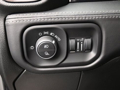 Used 2026 RAM 2500 Limited image 43