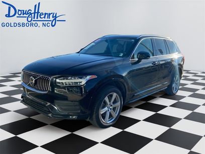 Used 2021 Volvo XC90 T5 Momentum