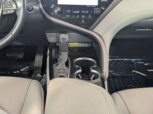 Certified 2020 Toyota Camry XSE w/ Navigation Package FWD image 40