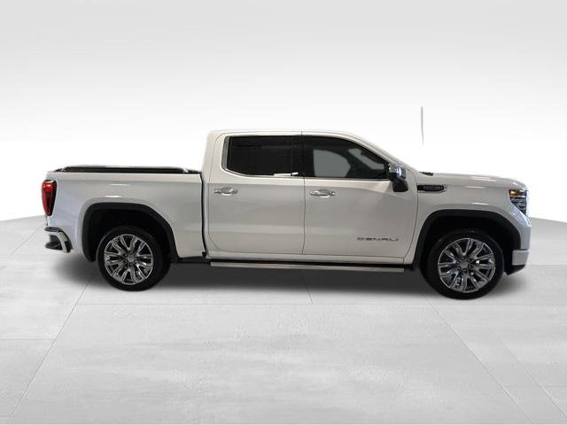 Used 2023 GMC Sierra 1500 Denali w/ Denali Reserve Package AWD/4WD image 6