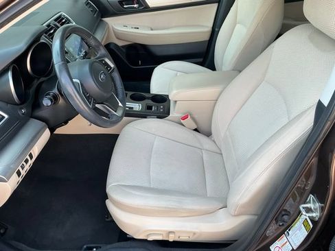 Used 2019 Subaru Outback 2.5i Premium AWD/4WD image 13