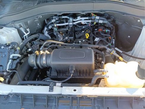 Certified 2021 Ford Explorer XLT w/ Equipment Group 202A image 20