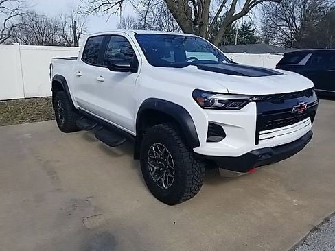 Certified 2024 Chevrolet Colorado ZR2 w/ Safety Package image 4