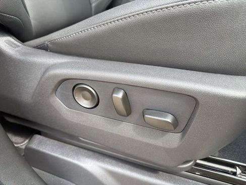 New 2026 GMC Sierra 2500 SLT w/ SLT Premium Package AWD/4WD image 53