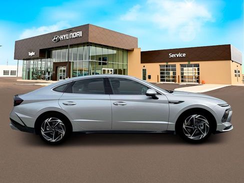 New 2026 Hyundai Sonata SEL image 9