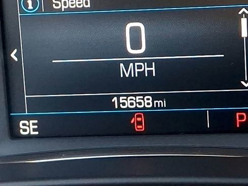 Used 2023 GMC Acadia SLE w/ Driver Convenience Package image 19