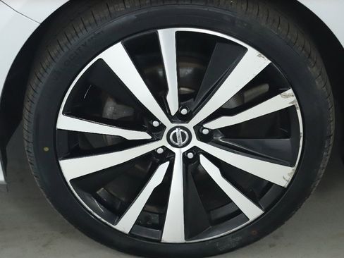 Used 2020 Nissan Altima 2.5 SR image 37