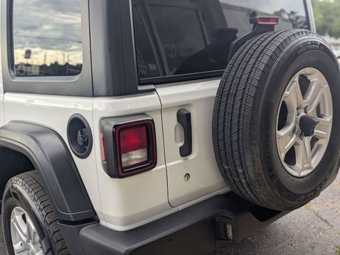Used 2020 Jeep Wrangler Unlimited Sport S AWD/4WD image 8