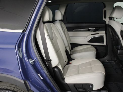 Used 2023 Kia Telluride SX image 29