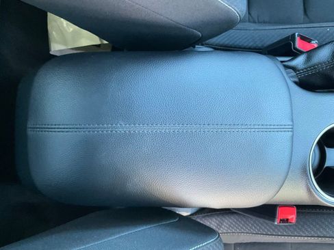 Used 2016 Ford Mustang Shelby GT350 image 24