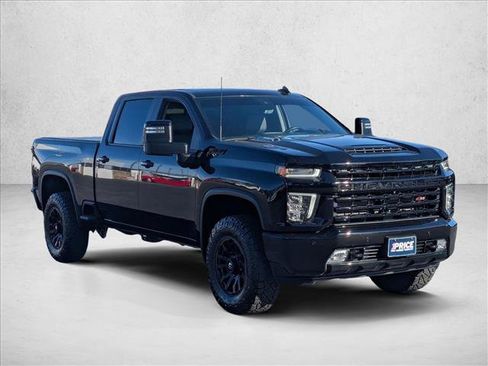 Certified 2022 Chevrolet Silverado 2500 LTZ w/ LTZ Plus Package image 3