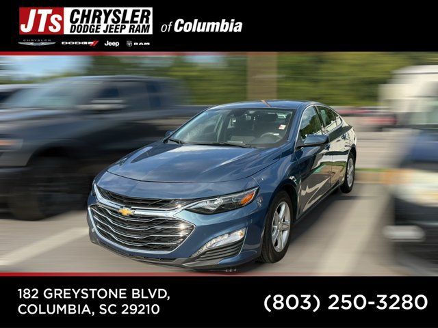 Used 2024 Chevrolet Malibu LT FWD image 1