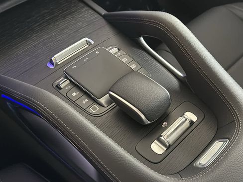 New 2026 Mercedes-Benz GLS 450 4MATIC image 23