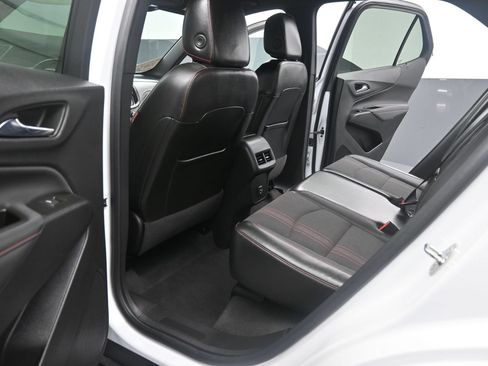 Used 2022 Chevrolet Equinox RS AWD/4WD image 19
