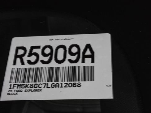 Used 2020 Ford Explorer ST w/ ST Street Pack AWD/4WD image 61