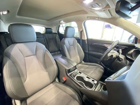 Used 2022 Buick Envision Preferred image 26