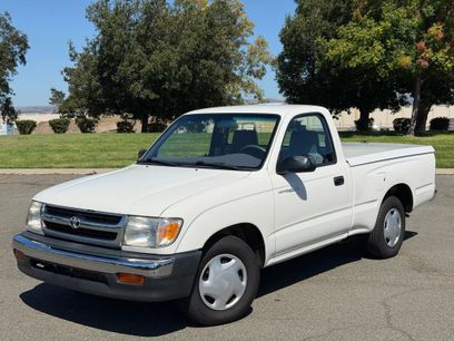 Used 2000 Toyota Tacoma 2WD Regular Cab