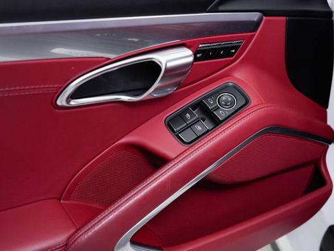 Certified 2017 Porsche 911 Turbo AWD/4WD image 18