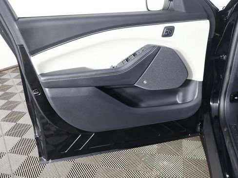 Used 2025 Ford Mustang Mach-E Premium RWD image 26