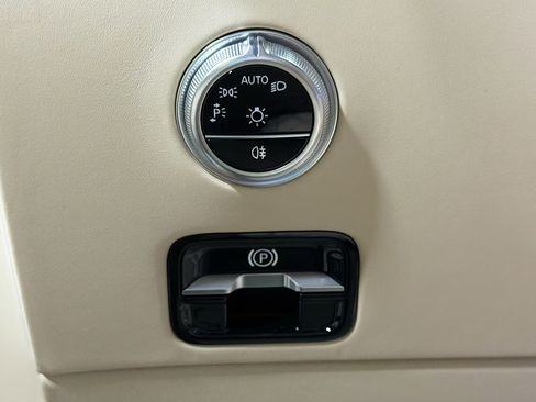 Used 2024 Mercedes-Benz SL 43 AMG image 33