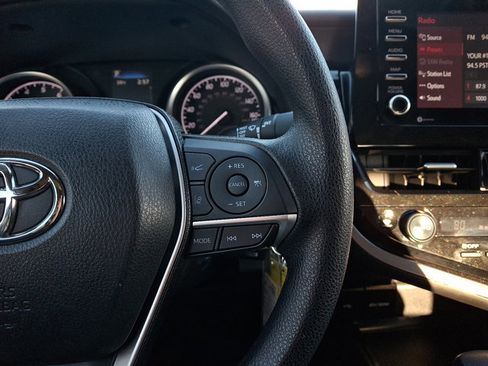 Used 2024 Toyota Camry LE image 20