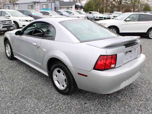 Used 2000 Ford Mustang Coupe RWD image 9