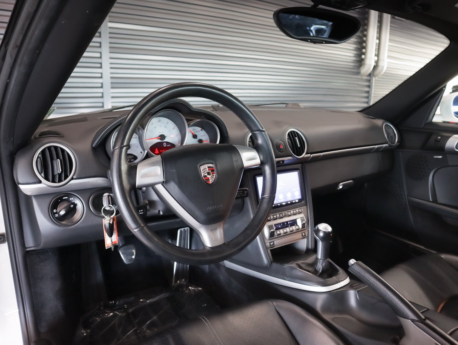 Used 2006 Porsche Cayman S RWD image 4