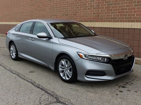 Used 2019 Honda Accord LX image 12