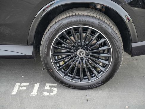 New 2026 Mercedes-Benz GLC 300 4MATIC image 10