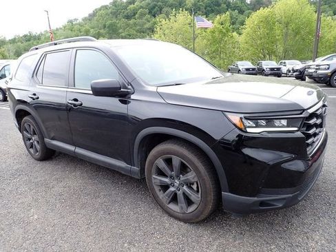 Used 2023 Honda Pilot Sport image 8