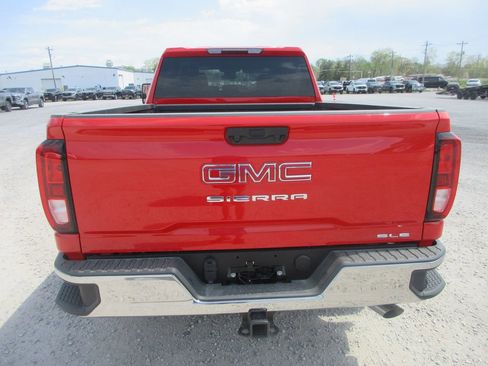 New 2026 GMC Sierra 2500 SLE w/ SLE Value Package; AWD/4WD image 5
