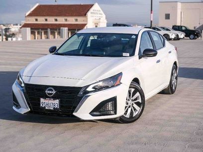 Certified 2025 Nissan Altima 2.5 S