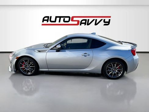 Used 2017 Subaru BRZ Limited w/ Performance Package RWD image 4