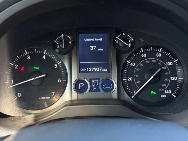 Used 2015 Lexus GX 460 w/ Premium Package AWD/4WD image 23