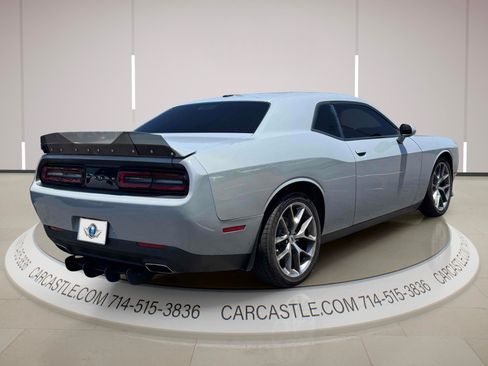 Used 2022 Dodge Challenger GT RWD image 5