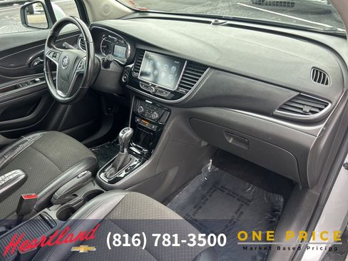 Used 2019 Buick Encore Preferred image 42