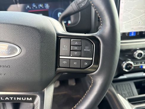 Used 2024 Ford F250 Platinum AWD/4WD image 18
