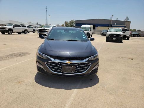 Used 2023 Chevrolet Malibu LT FWD image 3