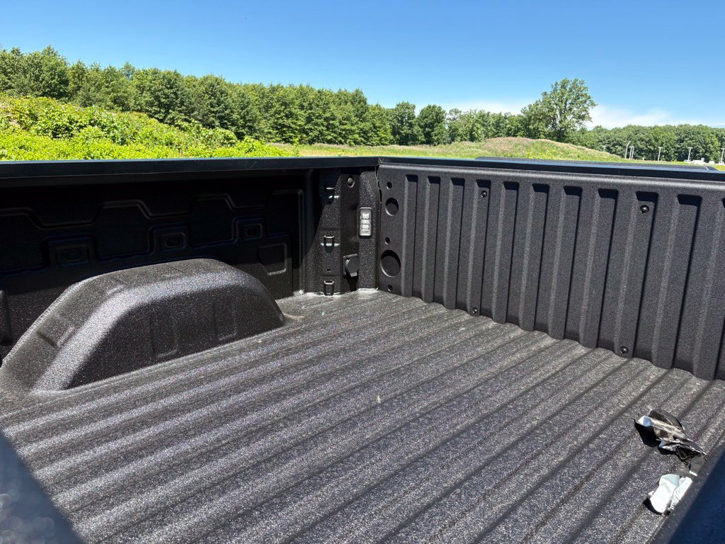New 2026 Chevrolet Silverado 1500 RST w/ RST Select Package AWD/4WD image 47