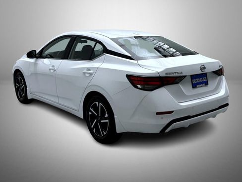 Certified 2025 Nissan Sentra SV w/ All-Weather Package image 7