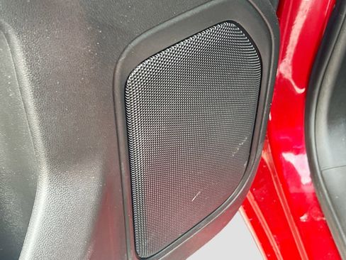 Used 2021 Chevrolet Silverado 1500 RST image 19