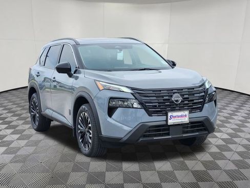 New 2026 Nissan Rogue Dark Armor image 2