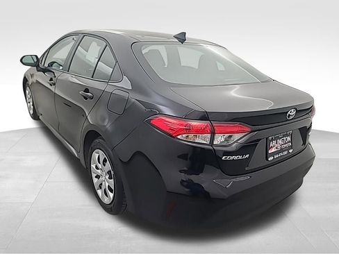 Used 2025 Toyota Corolla LE image 6