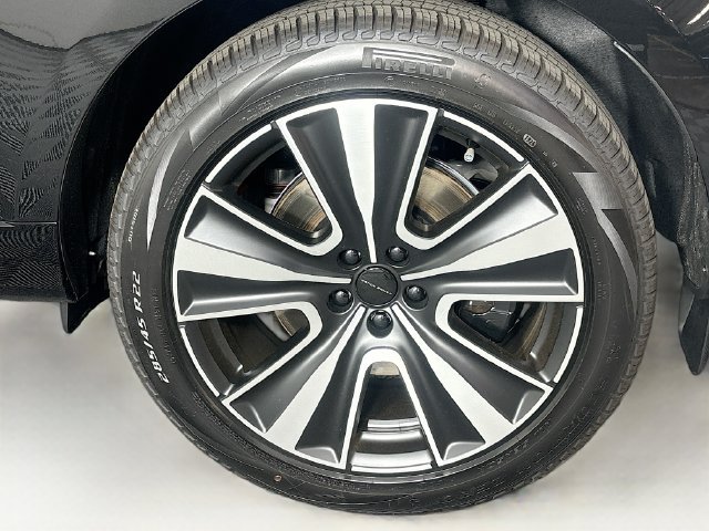 New 2026 Land Rover Range Rover Long Wheelbase SE AWD/4WD image 29