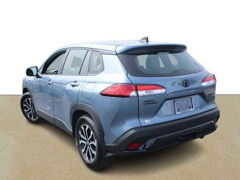 Certified 2025 Toyota Corolla Cross Hybrid S 4WD (Natl) image 6
