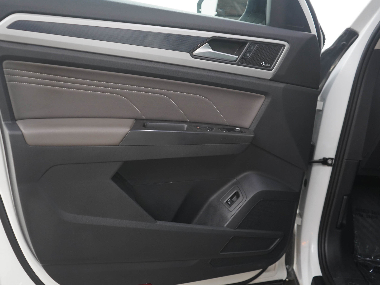 Used 2022 Volkswagen Atlas SEL R-Line AWD/4WD image 20