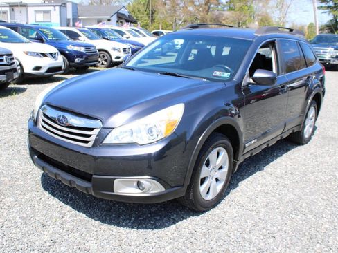 Used 2012 Subaru Outback 2.5i Premium w/ All-Weather Pkg AWD/4WD image 2
