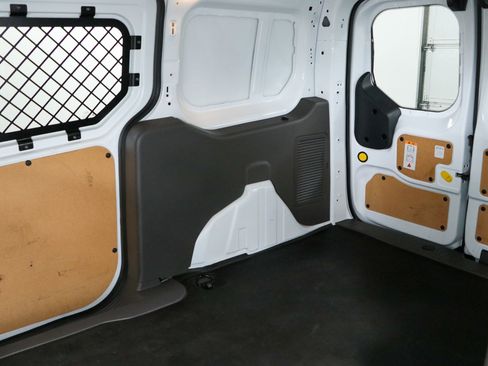 Used 2023 Ford Transit Connect XL FWD image 24