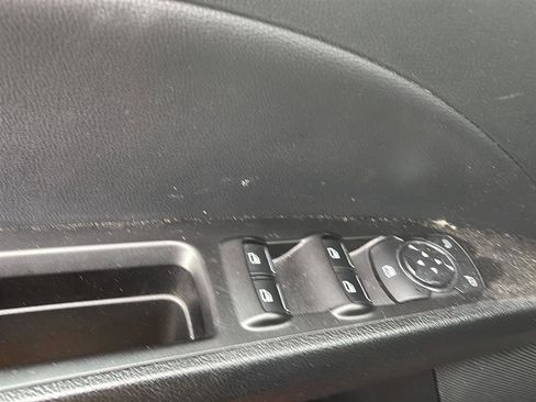 Used 2017 Ford Fusion SE w/ Equipment Group 202A image 15